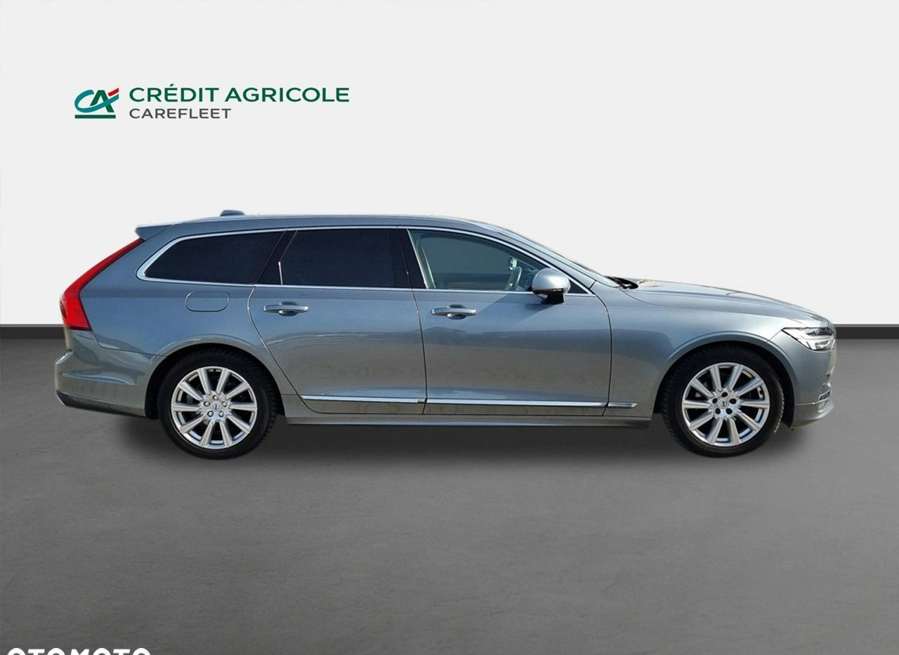 Volvo V90 cena 149000 przebieg: 106117, rok produkcji 2019 z Sieraków małe 379